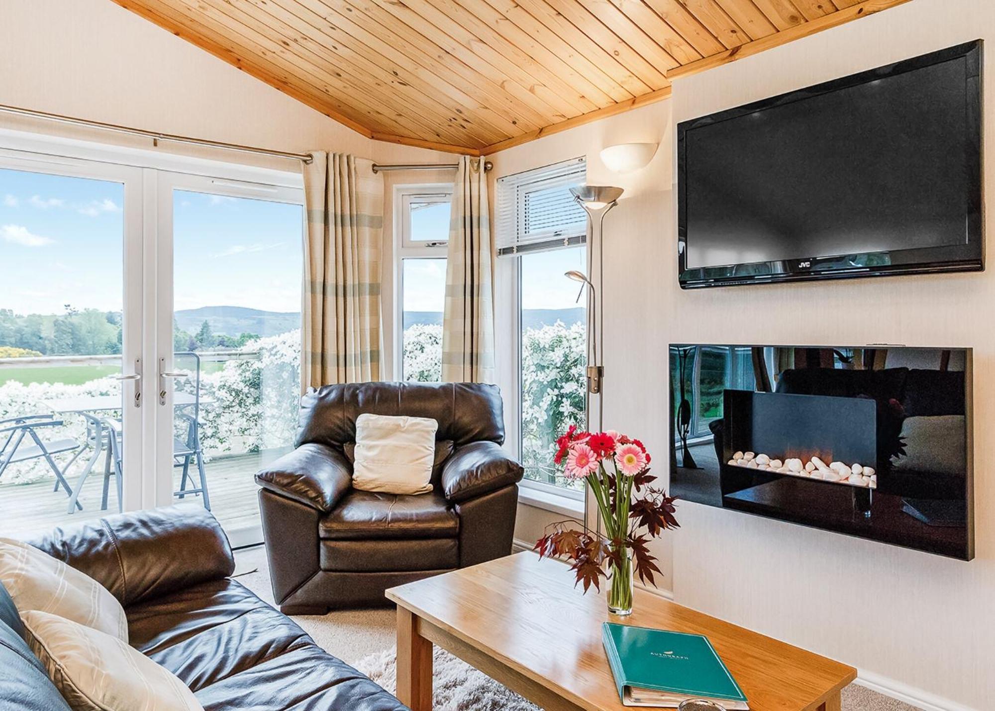 Kessock Highland Lodges North Kessock Phòng bức ảnh
