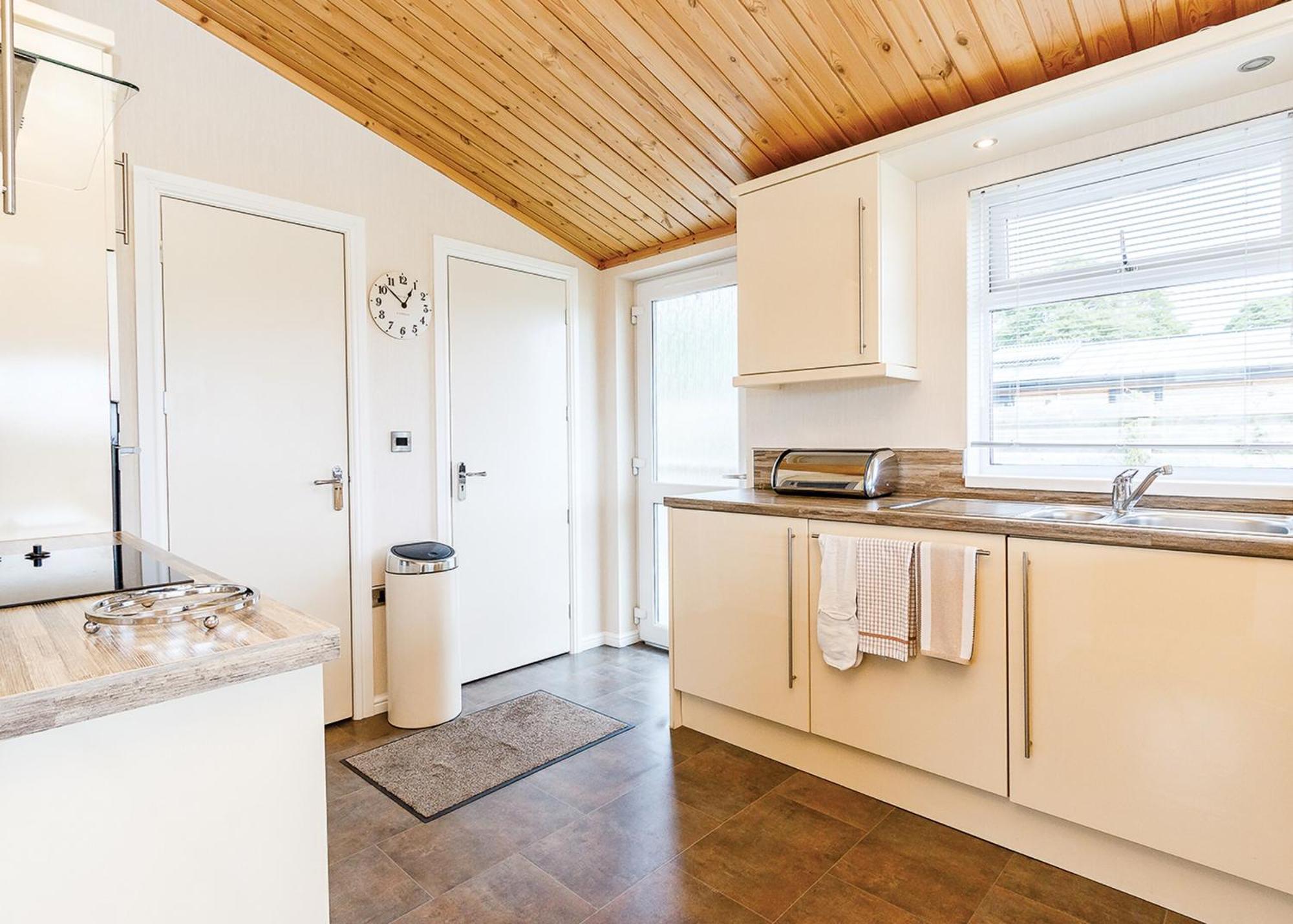 Kessock Highland Lodges North Kessock Phòng bức ảnh