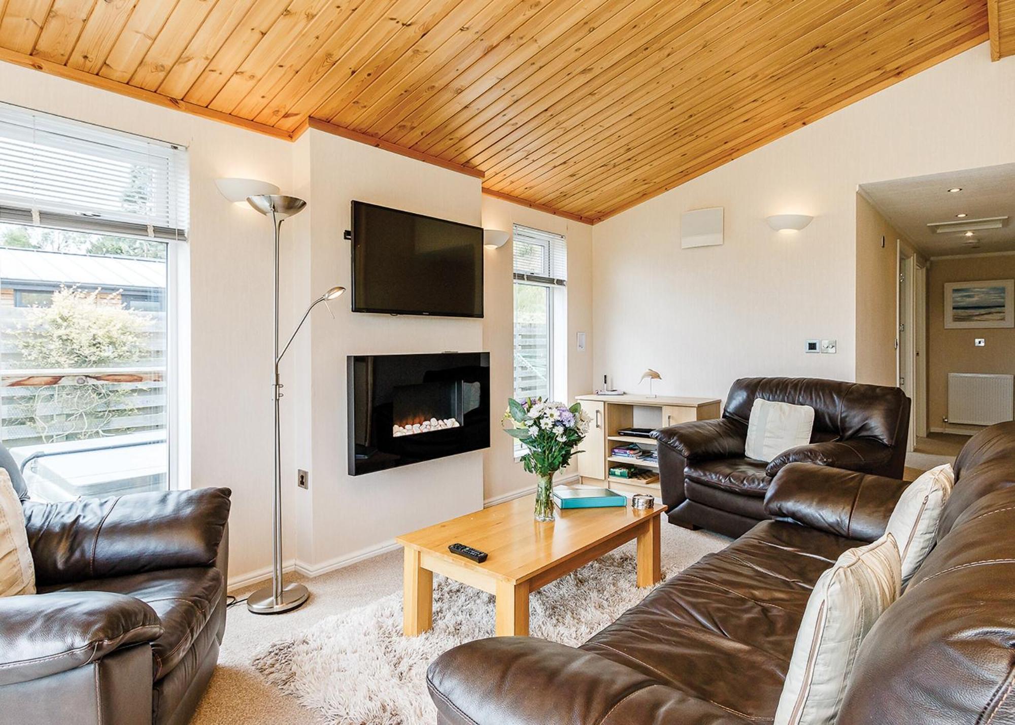 Kessock Highland Lodges North Kessock Phòng bức ảnh